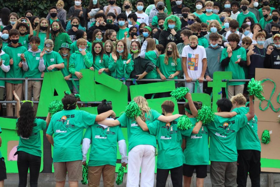 The freshman class reps gather together to prepare the Class of 2025 for their first ever spirit bowl.