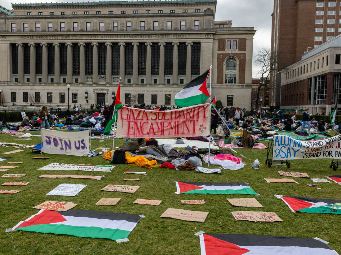 Students occupy the campus ground of Columbia University in support of Palestinians, in New York City, on April 19, 2024. Officers cleared out a pro-Palestinian campus demonstration on April 18, a day after university officials testified about anti-Semitism before Congress. Leaders of Columbia University defended the prestigious New York school's efforts to combat anti-Semitism on campus at a fiery congressional hearing on April 17. (Photo by Alex Kent / AFP) (Photo by ALEX KENT/AFP via Getty Images)